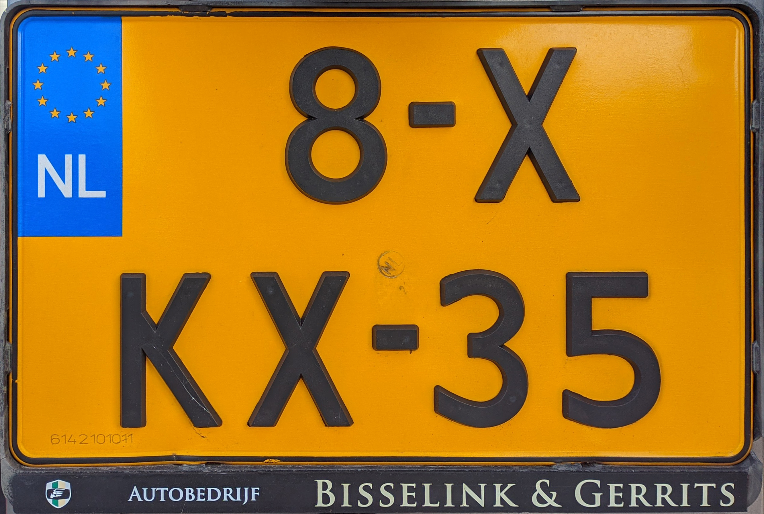 8-XKX-35